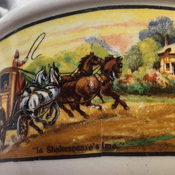 Vintage English Nelson Ware milk pitcher stage coach transfer
Rare - Picture 5 of 9